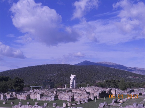 21. Руины храма в Эпидавросе